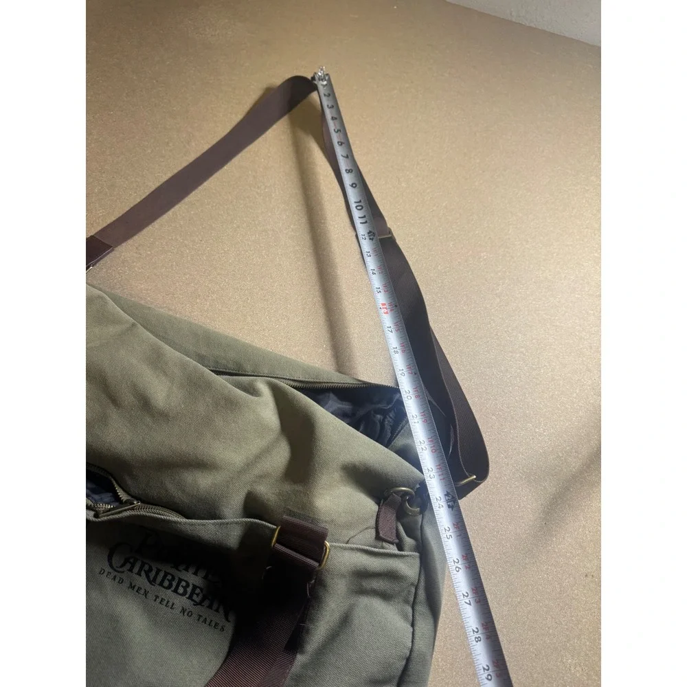Disney Pirates of the Caribbean Dead Men Tell No Tales Canvas Duffle Bag Green‎
